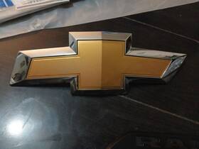 84690302 Gm 2014 - 2020 Chevrolet Impala Bowtie Emblem Front Grille Oem