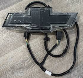 85144189 Gm Chevy Illuminated Bow Tie - Genuine Part