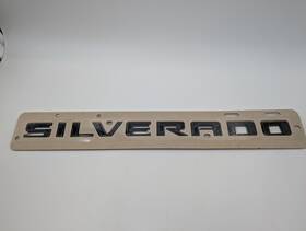85592711 Gm 2019-2023 Chevy Silverado Rst Inch Emblem Oem
