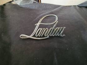 20036175 Gm 9734106/20036175 Landau Metal Emblem