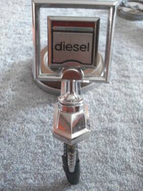 554893 Gm Oldsmobile Vintage Diesel Hood Ornament #554893 M Dc 1