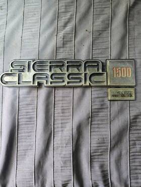 140264 Gmc Used Sierra Classic 1500 Fender Emblem 1981 - 1987