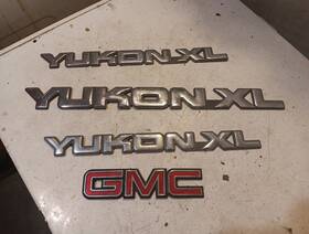 15746541 Gmc 2003- 2006 Yukon Xl Left Right Rear Badges Name Plates Logos
