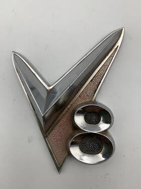 2332148 Gmc 1955 1956 1957 Truck Fender V8 Emblem