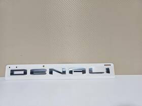 23400376 Gmc Sierra Yukon Canyon Oem Denali Name Plate 2019 - 2024