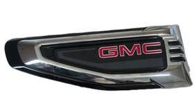 84956289 Gmc Nos Oem Silver Bright Front Driver Side Fender Vent 2021-25 B1