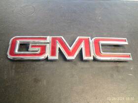 104.gm9x09 Gmc Truck Front Grille Emblem Only 2009 Sierra 1500 360854