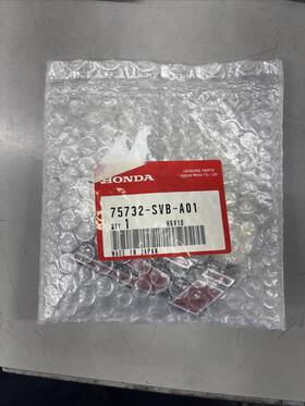 75732-svb-a01 Honda 75732svba01 New Genuine Oem 06-08 Civic Si Front Grille Emblem Badge