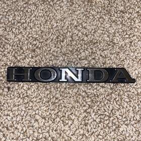87301-671-030 Honda 80-89 Accord Rear Emblem Oem