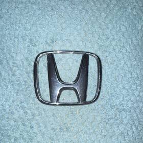 08f20-s2a-100 Honda Accessories Emblem Oem