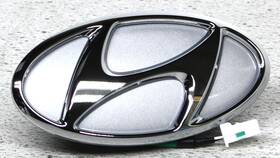 81260-f2510-t8s Hyundai Oem For 2019 Elantra Platinum Silver Emblem