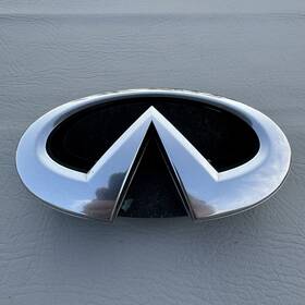 62890-1nf1a Infiniti 10-13 G25 G37 Sedan 4 Door Front Grille Emblem Logo Badge Chrome Oem
