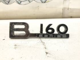 219296r1 International B160 Left/driver Emblem - Used P/n