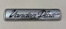 2w93-431c35 Jaguar 2004-2007 Vanden Plas Emblem Rear Trunk Lid Left Side Oem