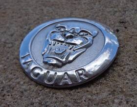 4r83-16b856ac Jaguar Xf S-type Grill Emblem Badge Decal Logo Symbol Oem Genuine Original Stock