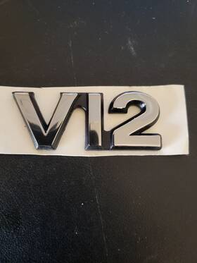 Bec22058 Jaguar New Xjs Trunk Emblem V12 Badge Original In Package