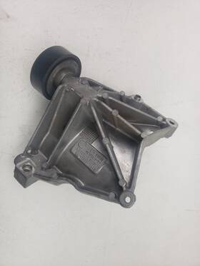 Cw93-19d624-bb Jaguar Xe 2017 A/c Compressor Pump Bracket Mount C87