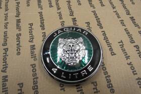 Hje5900aa Jaguar 1997-2002 Xk8- Hood Bonnet- Badge Emblem 4.0 Litre Oem Used