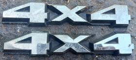 5462529 Jeep Oem Cherokee Xj Comanche Mj 4x4 Emblem Badge Sign Pair Vintage 1984-1996