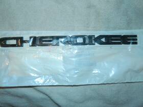 68336334ab Jeep 2014 - 2020 Cherokee Black Emblem New Oem