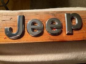 68423955ab Jeep 2019-2023 Cherokee Chrome Hood Nameplate