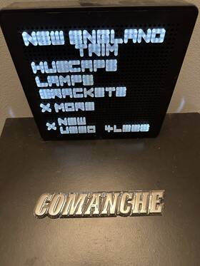 8956-006-182 Jeep One 86-87 Comanche Mj Fender Emblem Oem Left Or Right