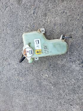 25430-4r000 Kia Optima Hybrid 2014 Inverter Coolant Reservoir Tank C76