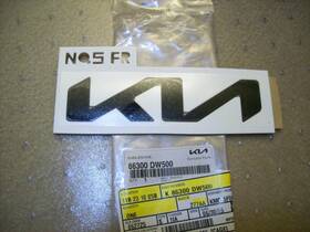 86300-dw500 Kia 2025 - 2026 Sportage Hood Emblem . Oem Flat Black