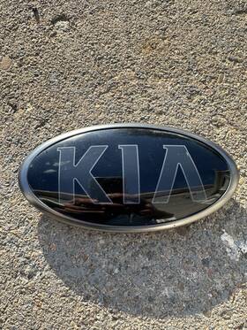 86353-3w600 Kia 20-22 Telluride Front Grille Emblem Oem Black Shadowline 86353-3w600 Kia 20-22 Telluride Front Grille Emblem Oem Black Shadowline