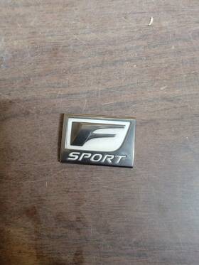 75361-53060 Lexus White / Grey Oem Factory Fender F-sport Emblem Set Is Series