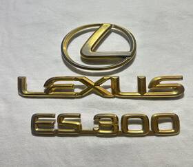 8938 Lexus Oem 1995 Es300 Gold Trunk Lettering - Perfect Jdm Fitment Fits 92-96