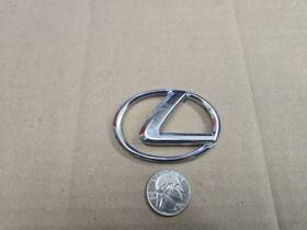 Gs221-01110 Lexus Oem 2.5 Inch Horn Button Pad Steering Wheel Emblem Badge Logo Name