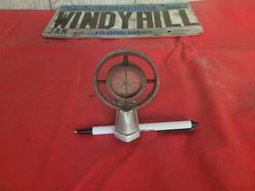 199.fd2u57 Lincoln 1956 1957 Premiere Hood Ornament Xo-1235
