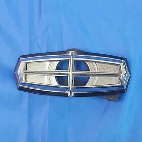 D0lb6543600a Lincoln 1972-1979 Continental Mark Chrome Trunk Lock Cover Emblem