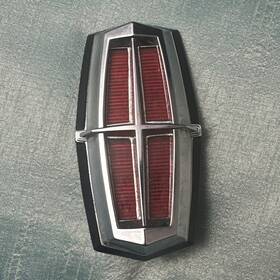 D74b-5443521-a Lincoln Nos Trunk Lock Cover Emblem D74b New
