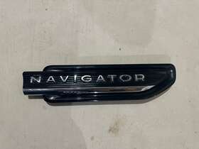 Nl7b16b115 Lincoln 2019-2023 Navigator Name Plate Right Side Emblem Fender Oem Black Label