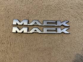 Cx613 Mack Door Emblems Oem Pair Silver Lower M3