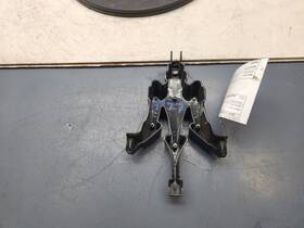199.ma1v18 Maserati 2014-2022 Ghibli Front Bumper Emblem Oem