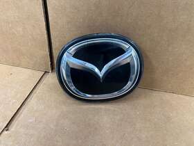 Bckb-51730 Mazda Oem 2019 2020 2021 2022 3 / Cx-30 Front Radar Emblem