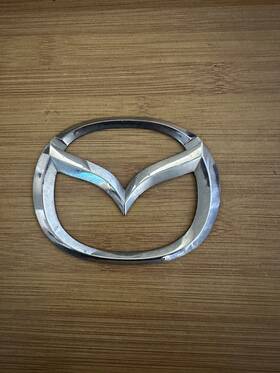 S41a-51-731 Mazda 2001 2002 2003 Millennia Protege Front Grille Badge Emblem Oem