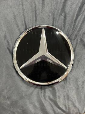 0008880500 Mercedes-benz 19-23 Grille Emblem Oem Glc Gle Gls
