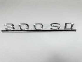 1168171715 Mercedes-benz 1973-80 W116 300sd Rear Deck Lid Emblem Badge Nameplate Oem