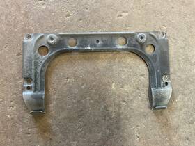 1238170111 Mercedes-benz 86-91 Oem W126 Rear License Plate Bracket Mount B50a