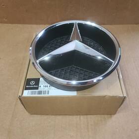 166-817-75-00 Mercedes-benz Genuine 2018-2019 Illuminated Star Trim Part 1668177500