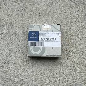 170-758-00-58 Mercedes-benz Rear Lid Star - -for Cl500 And Cl55 Amg 98-06