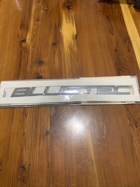 906-817-91-14 Mercedes-benz Genuine Sprinter Rear Door Nameplate Emblem-bluetec- New