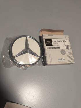 A09981085009149 Mercedes-benz Emblem Rear Boot Grey Chrome Cla W118 C217 Gle C167 Eqc