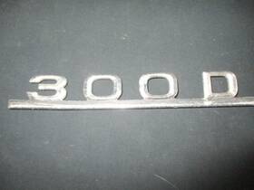 A1238170915 Mercedes-benz Excellent W123 300d Trunk Emblem Japan