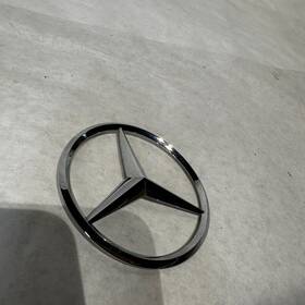 A2538170016 Mercedes-benz 2016 - 2020 Glc Rear Star Emblem Badge Oem