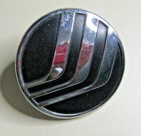 65890-1b000 Mercury 658901b000 Black And Chrome Oem Emblem Badge # Great Condition Used